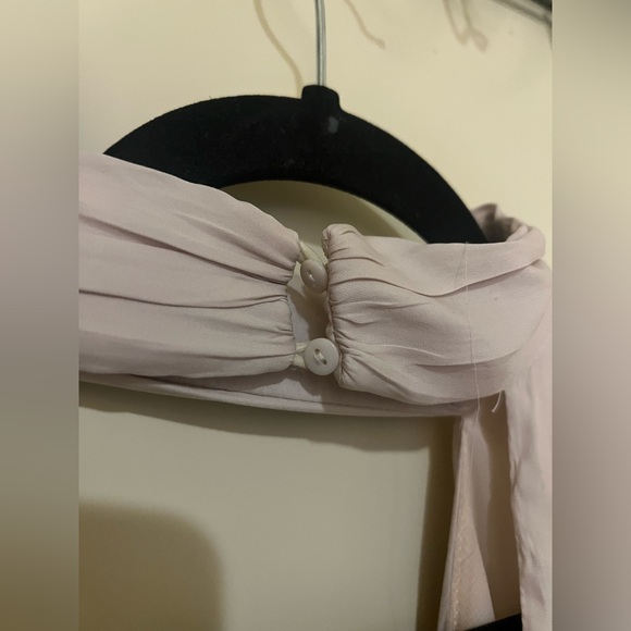 Asymetrical Tan mini dress - Picture 5 of 5